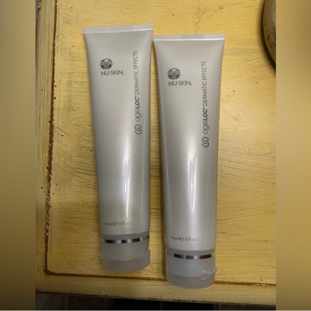 Nu Skin Nuskin ageLOC Dermatic
Effects Firming Cream NEW 2 unopened